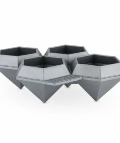 True Brands Jumbo Diamond Ice Cube Tray