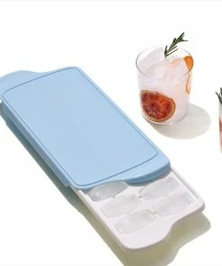 OXO Good Grips Covered Ice Cube Tray 11 OXO Good Grips Covered Ice Cube Tray -Glassware & Drinkware Shop 81qhbslu wl. ac sl1500