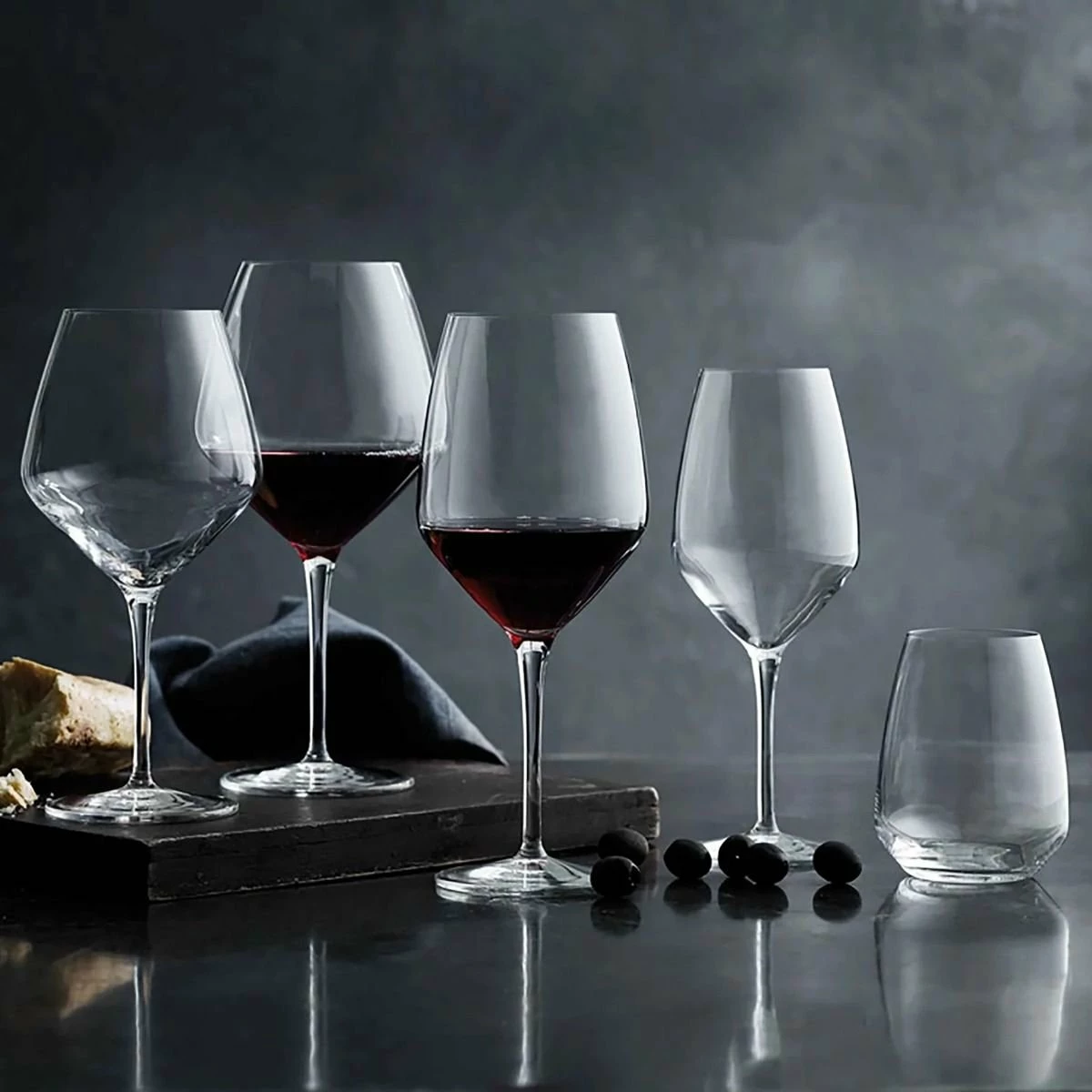 Luigi Bormioli Atelier 27 Oz Barolo Glass | Set Of 6 5 Luigi Bormioli Atelier 27 Oz Barolo Glass | Set Of 6 - Image 3