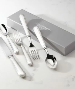 Reed & Barton 20-Piece Flatware Set | Danois -Glassware & Drinkware Shop danois6 1