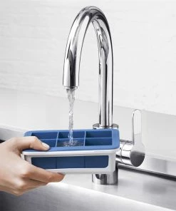 OXO Good Grips Covered Ice Cube Tray | Large Cubes 16 OXO Good Grips Covered Ice Cube Tray | Large Cubes -Glassware & Drinkware Shop gg 11154200 4