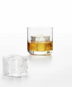 OXO Good Grips Covered Ice Cube Tray | Large Cubes 15 OXO Good Grips Covered Ice Cube Tray | Large Cubes -Glassware & Drinkware Shop gg 11154200 6