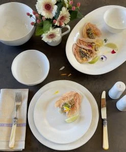 Carmel Ceramica Cozina Salt & Pepper Set | White 9 Carmel Ceramica Cozina Salt & Pepper Set | White -Glassware & Drinkware Shop lifestyle3 6 2