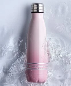 Le Creuset Stainless Steel Hydration Bottle | Shell Pink -Glassware & Drinkware Shop rs16063 lc 20201104 uk ls yc ss21hydration1 021 hpr