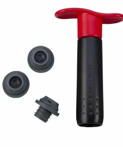 Le Creuset Wine Pump + 3 Stoppers | Cerise/Cherry Red