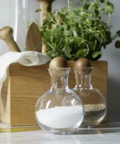 Sagaform Nature Serving Set With Oak Stopper -Glassware & Drinkware Shop snp1